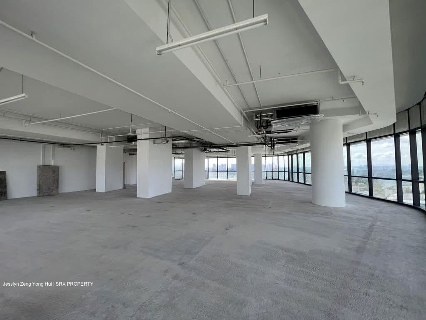 Woods Square (D25), Office #553301711